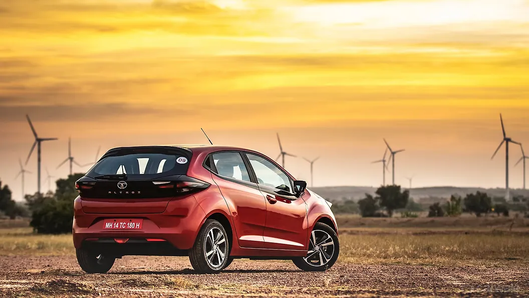 Altroz Rear Right ThreeQuarter Image, Altroz Photos in India CarWale