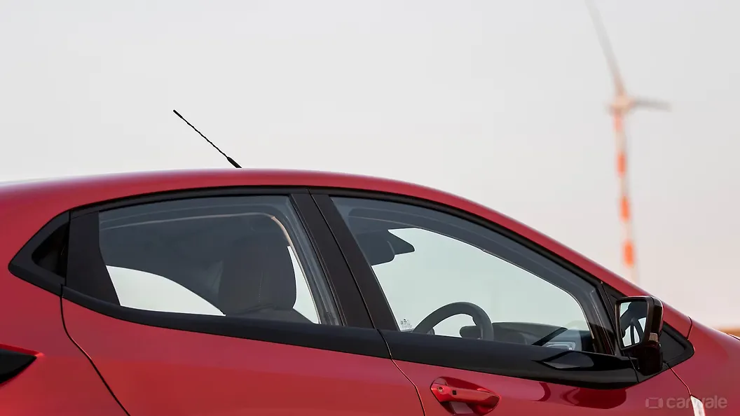 Altroz Right Side Image, Altroz Photos in India CarWale