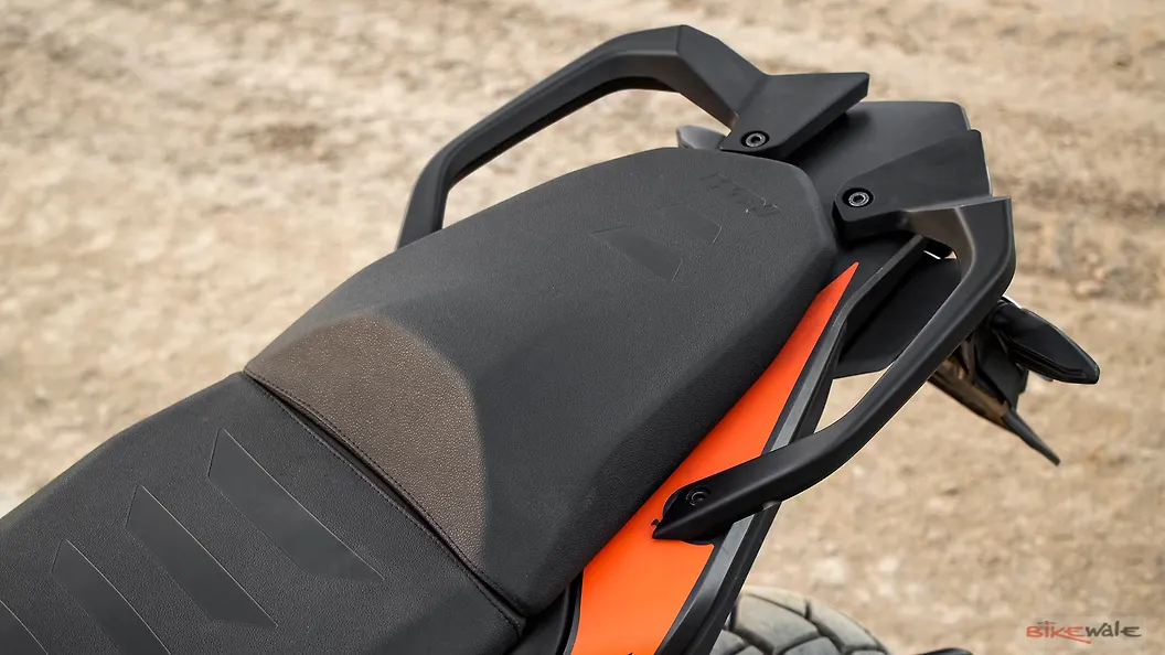 KTM 390 Adventure [2021] Split Seat Image BikeWale