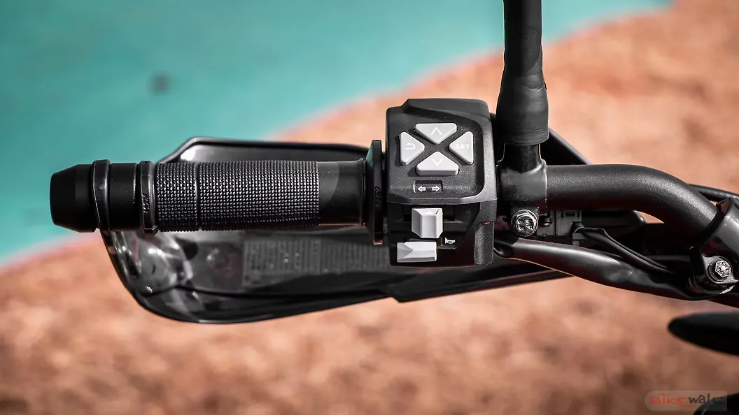 KTM 390 Adventure [2021] Side Indicators Image BikeWale