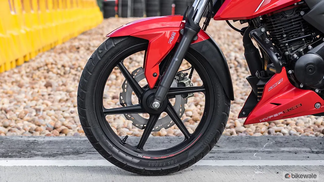 TVS Apache RTR 160 4V Handlebar Image BikeWale