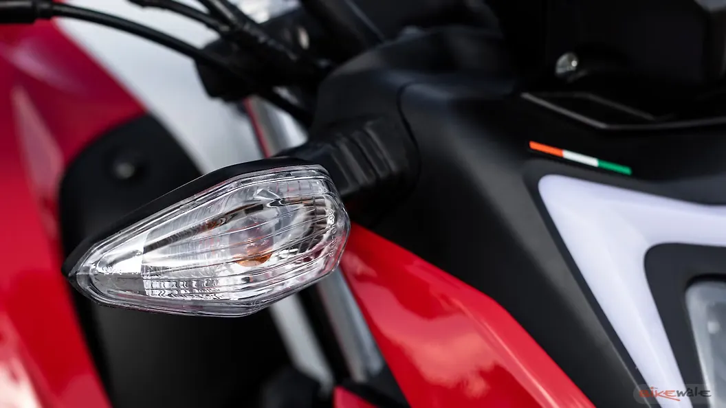 TVS Apache RTR 160 4V Fuel Tank Image BikeWale