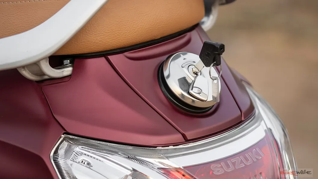 Suzuki Access 125 Fuel Filler Lid Image BikeWale