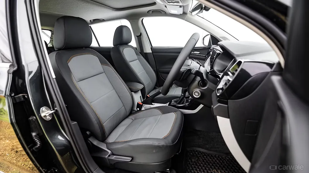 Kushaq Sunroof/Moonroof Image, Kushaq Photos in India CarWale