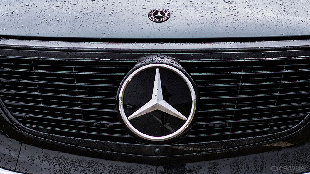 Mercedes-Benz EQC Front Logo