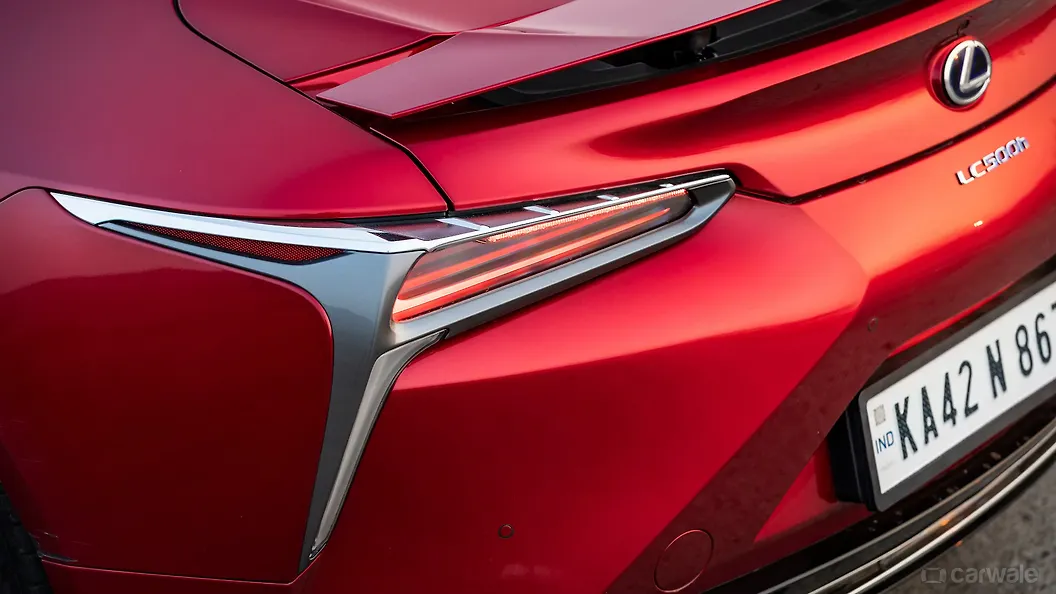LC 500h Rear Signal/Blinker Light Image, LC 500h Photos in India - CarWale