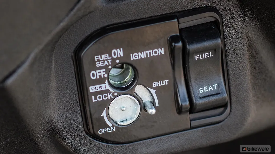 Honda Activa 6G Fuel Lid Release Image BikeWale