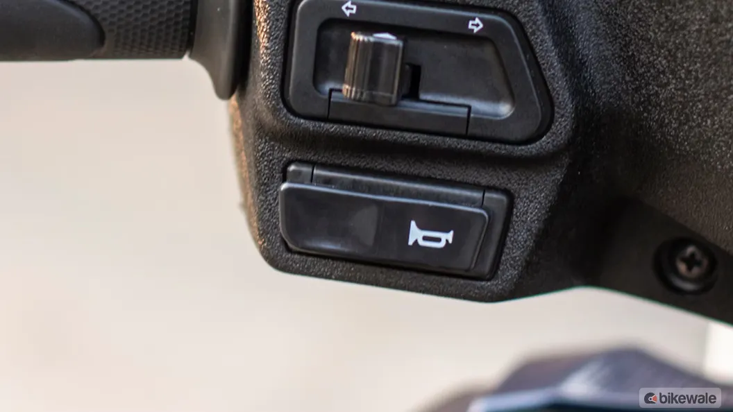Honda Activa 6G Turn Indicators Switch Image BikeWale