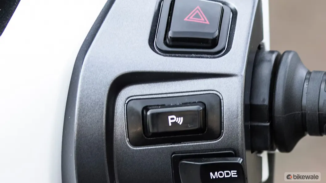 TVS iQube Park Assist Button Image BikeWale
