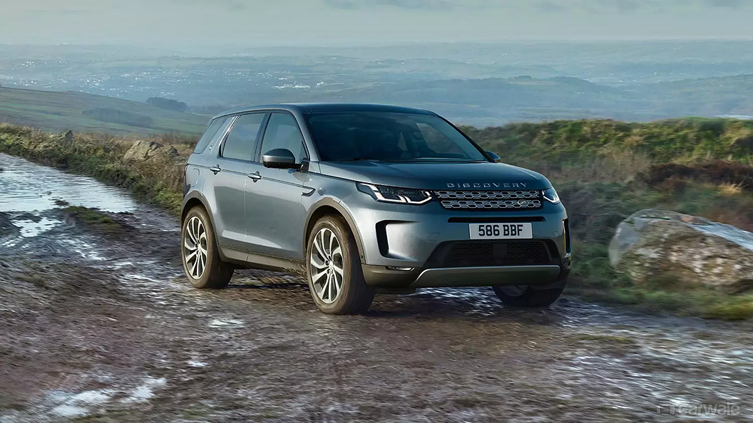 Land Rover Discovery Sport [2020-2022] Right Front Three Quarter