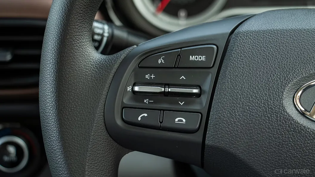 Aura Steering Mounted Audio Controls Image, Aura Photos in India CarWale