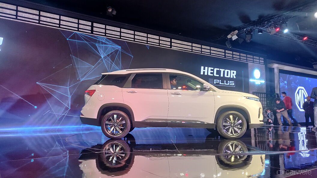 Discontinued MG Hector Plus 2020 Right Side
