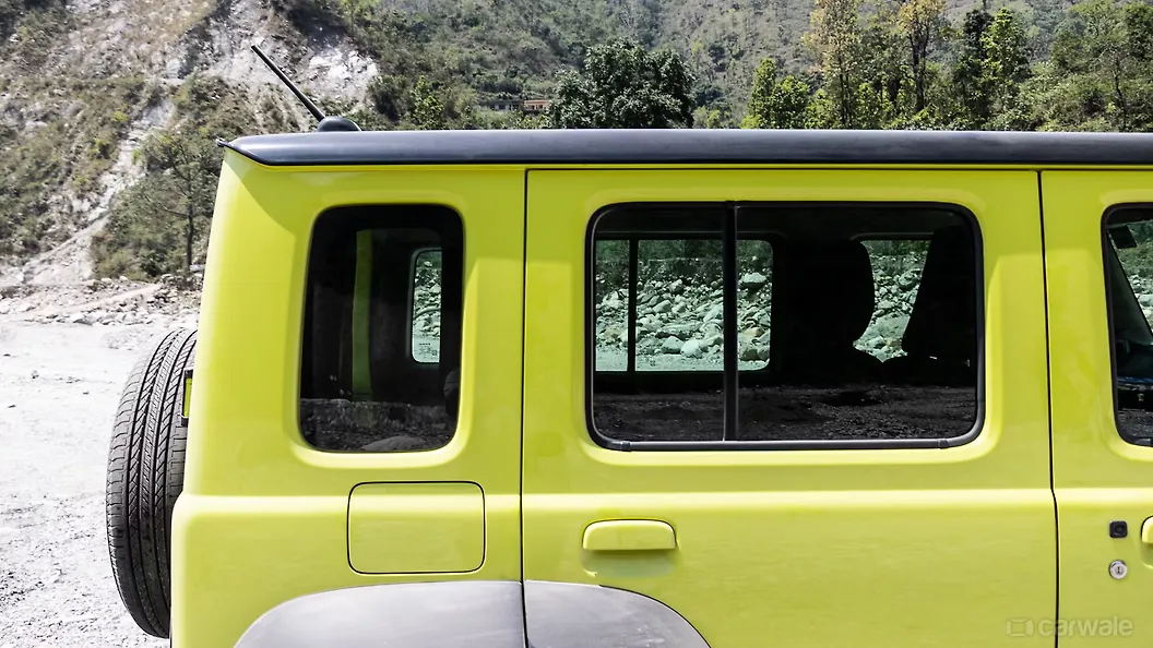 Maruti Suzuki Jimny Rear Quarter Glass