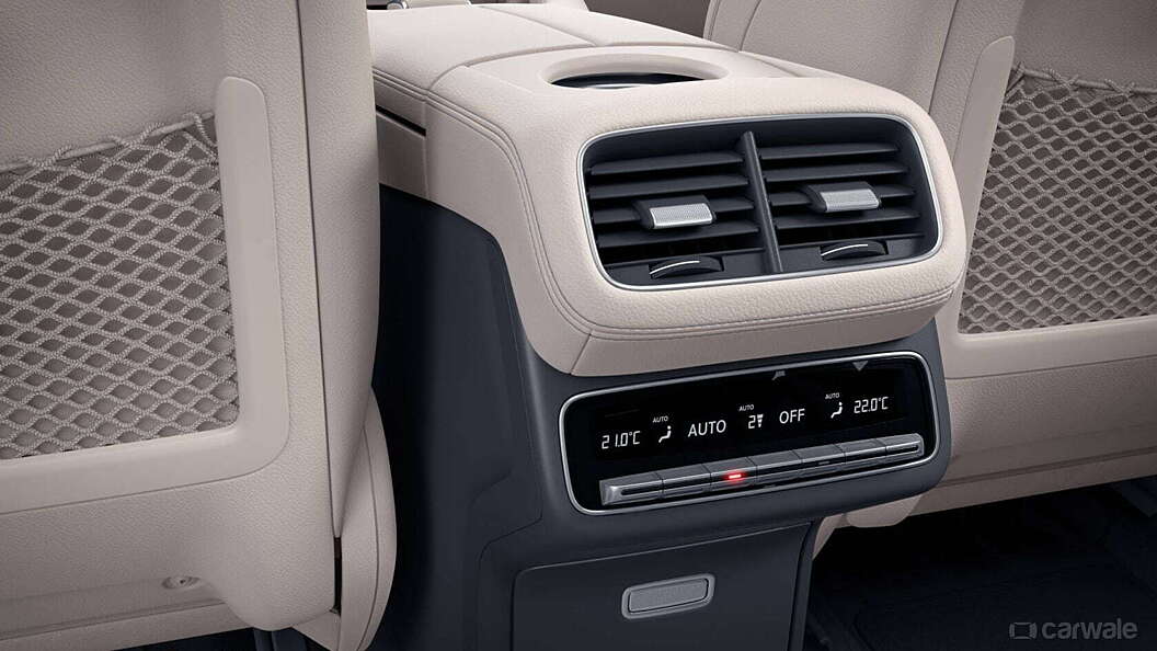 Mercedes-Benz GLS Rear Row AC Controls