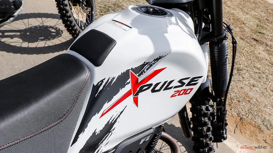 Hero Xpulse 200 Fuel Tank Image BikeWale