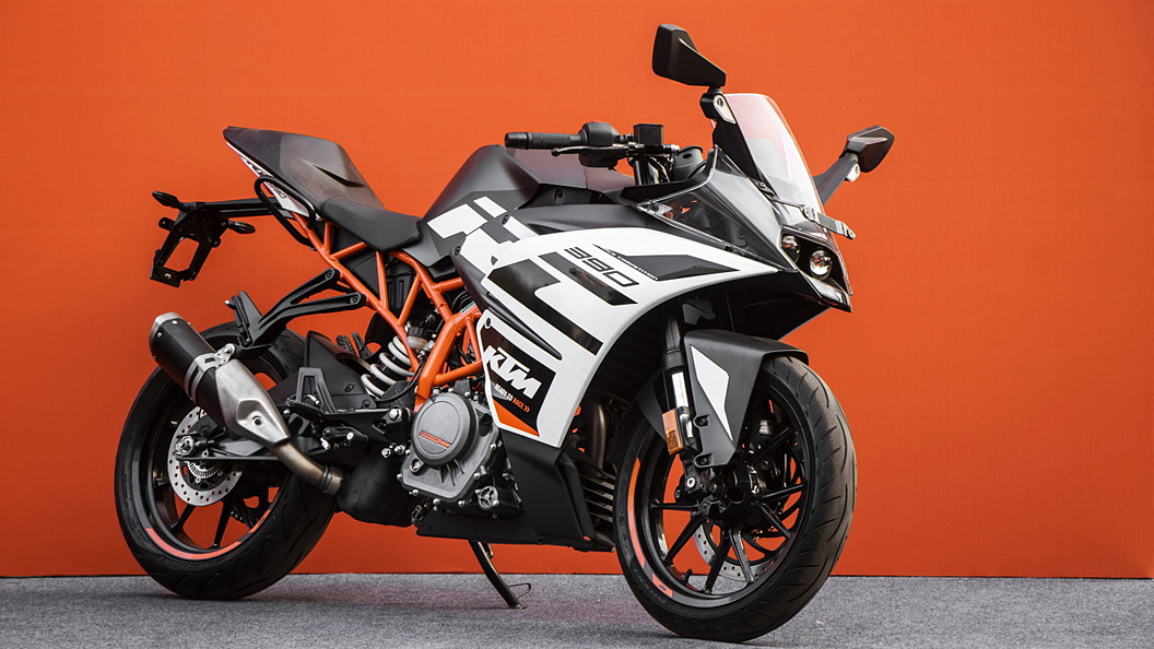 KTM RC 390 Front Three-Quarter Image – BikeWale