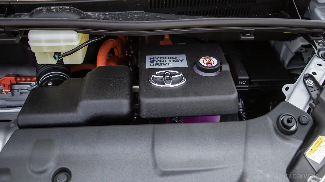 Vellfire Engine Bay Image, Vellfire Photos in India CarWale