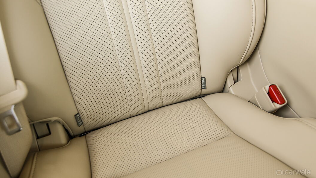 Toyota Vellfire [2020-2023] Seat