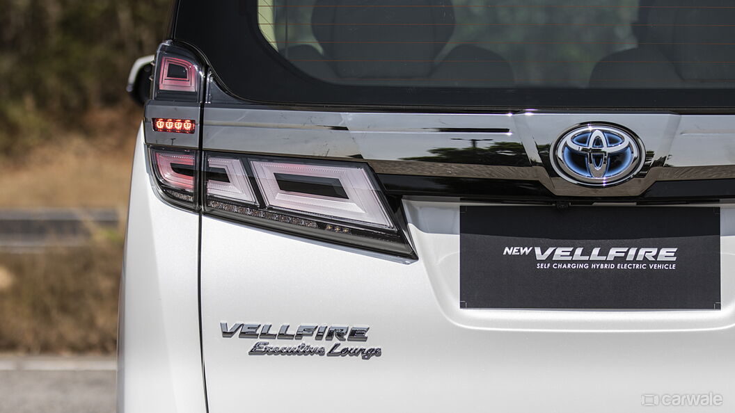 Discontinued Toyota Vellfire 2020 Tail Lamps