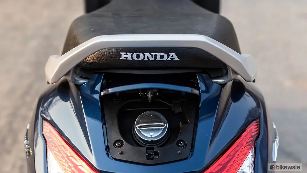 Honda Activa 6G Fuel Lid Cover Image BikeWale