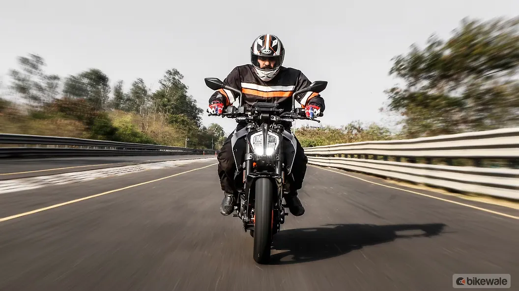 KTM 390 Duke [2021] Fuel Filler Lid Image – BikeWale