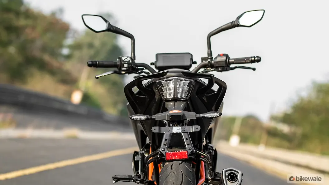 KTM 390 Duke [2021] Tail Lamp Image BikeWale