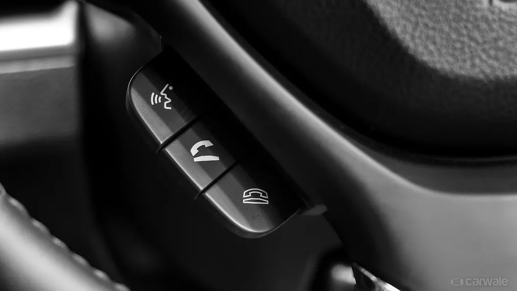 Vitara Brezza [20202022] Steering Mounted Audio Controls Image, Vitara Brezza [20202022