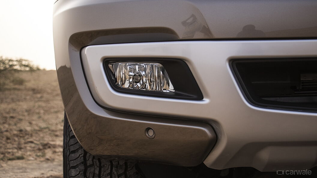 Ford Endeavour Fog Lamps