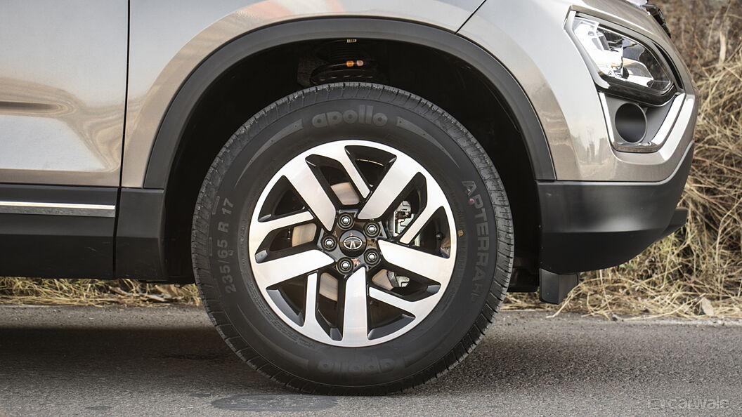 Discontinued Tata Harrier 2023 Wheels-Tyres