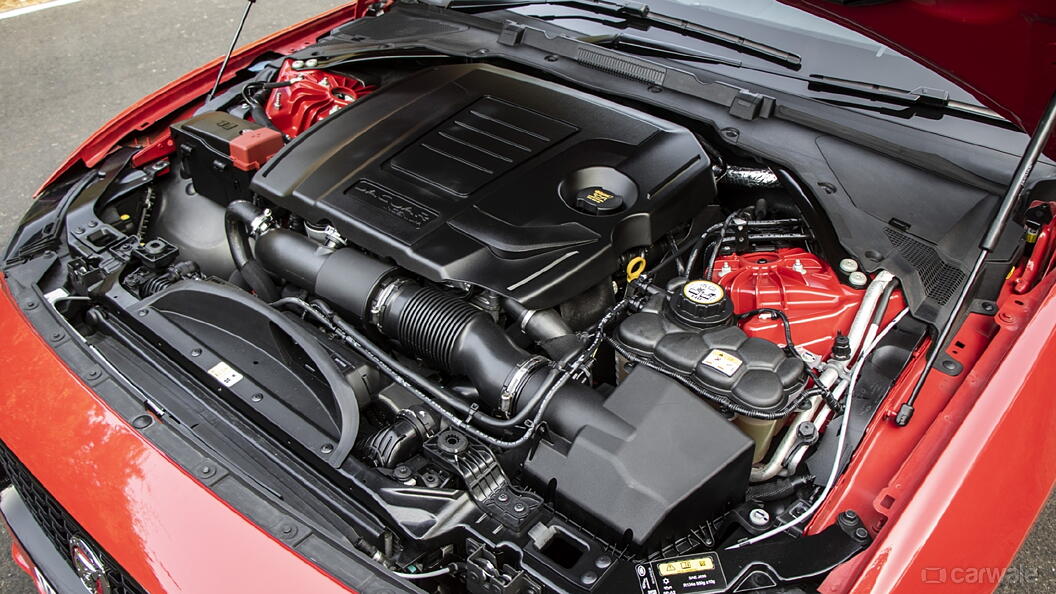 Jaguar XE Engine