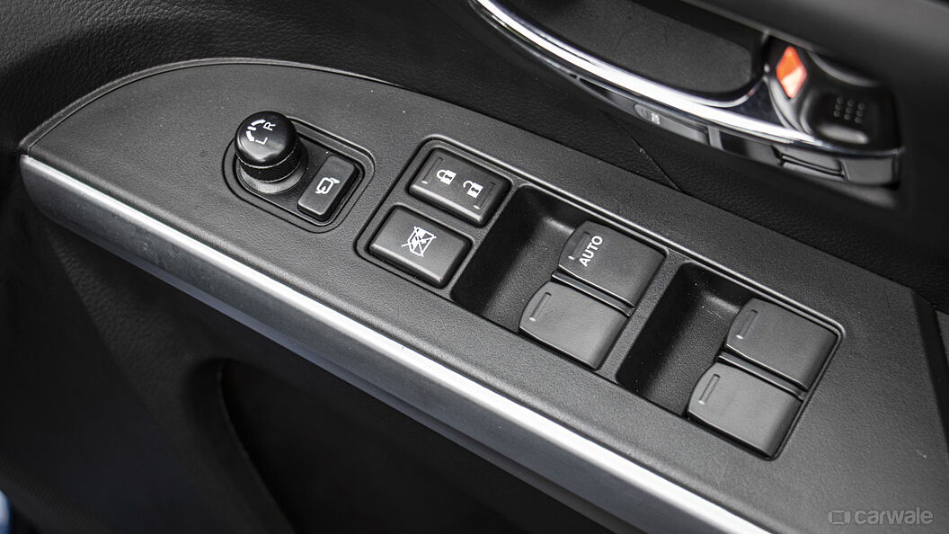 Maruti Suzuki S-Cross 2020 Front Driver Power Window Switches