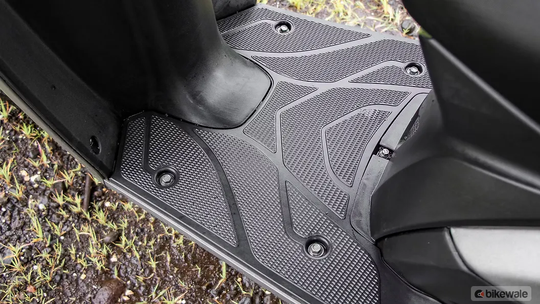 TVS Jupiter Glove Box Image BikeWale