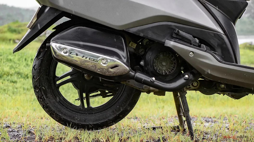 TVS Jupiter Rear Alloy Wheel Image BikeWale