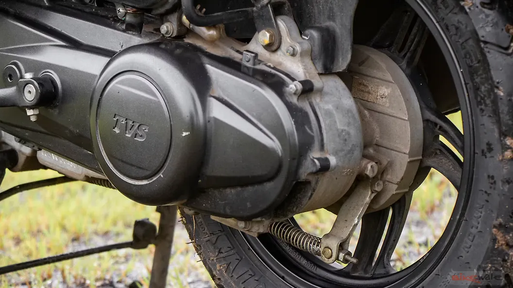 TVS Jupiter Rear Suspension Image – BikeWale