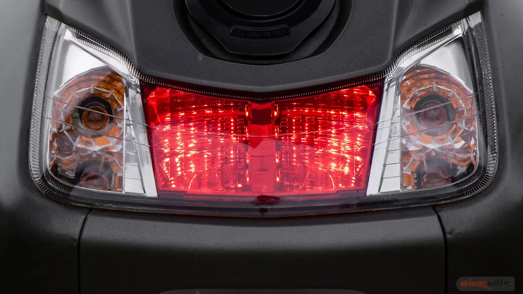 TVS Jupiter Right Side Body Panel Image BikeWale