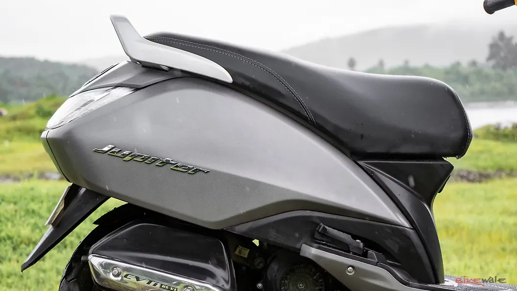 TVS Jupiter Right Side Body Panel Image BikeWale