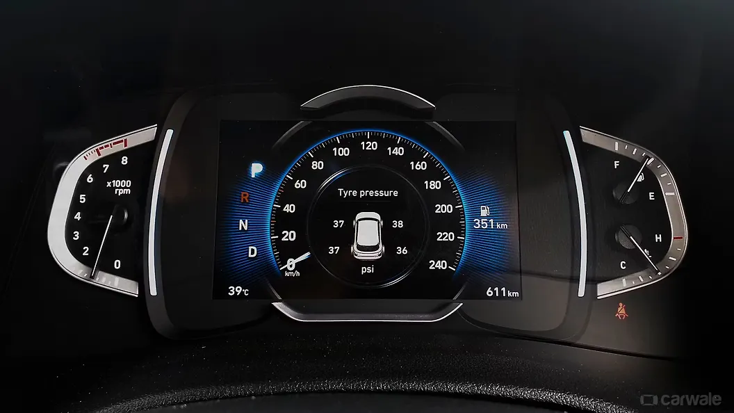 Creta Instrument Cluster Image, Creta Photos in India CarWale