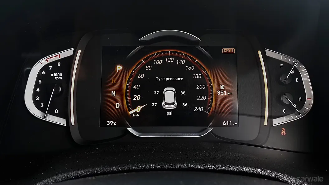 Creta Instrument Cluster Image, Creta Photos in India CarWale