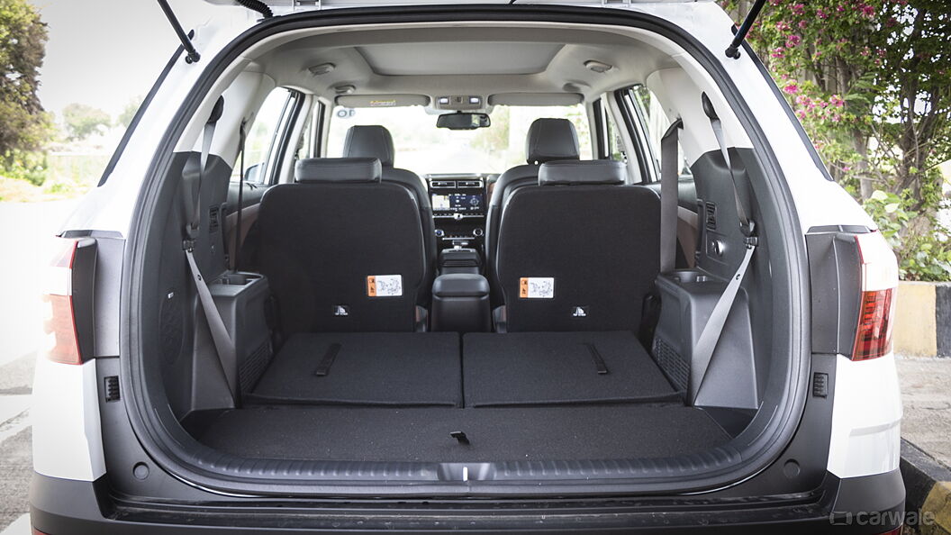 Hyundai Alcazar [2021-2023] Bootspace Rear Seat Folded