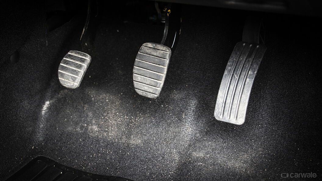 Renault Duster [2020-2022] Pedals/Foot Controls