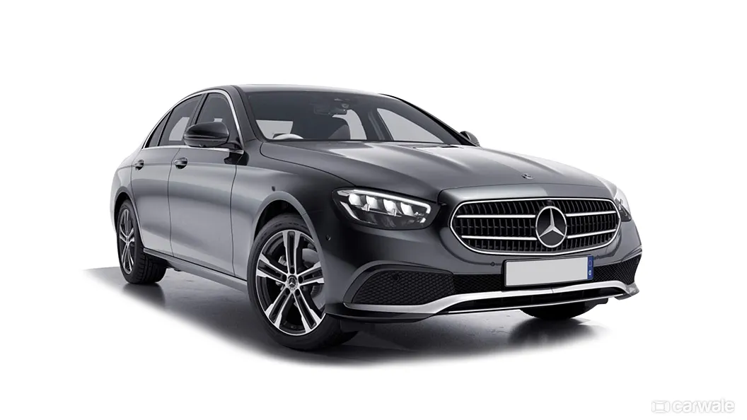 Mercedes-Benz E-Class Right Front Three Quarter