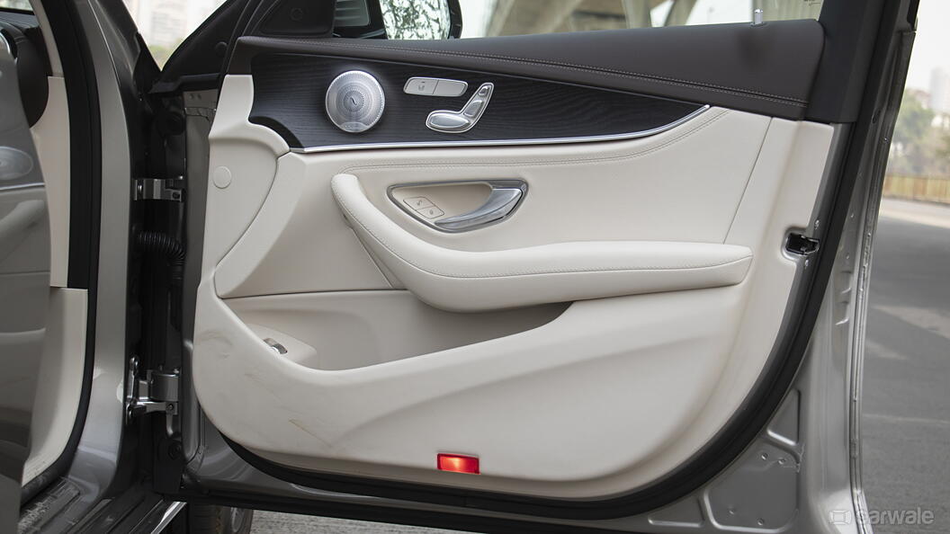 E-Class Front Right Door Pad Image, E-Class Photos in India - CarWale