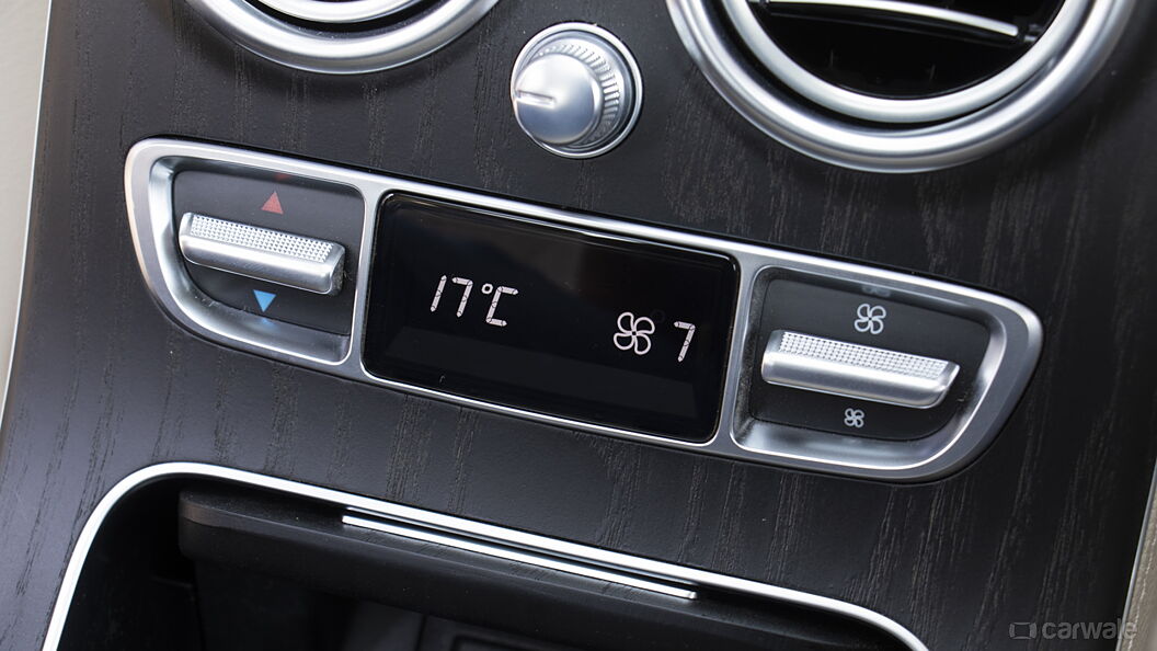 Mercedes-Benz E-Class Rear Row AC Controls