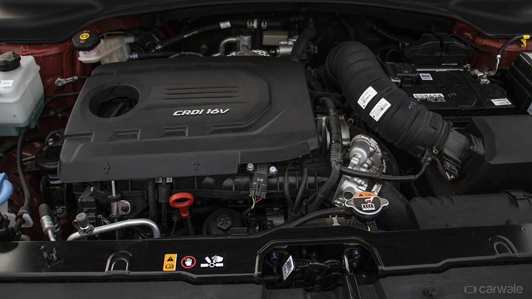 Creta Engine Bay Image, Creta Photos in India - CarWale