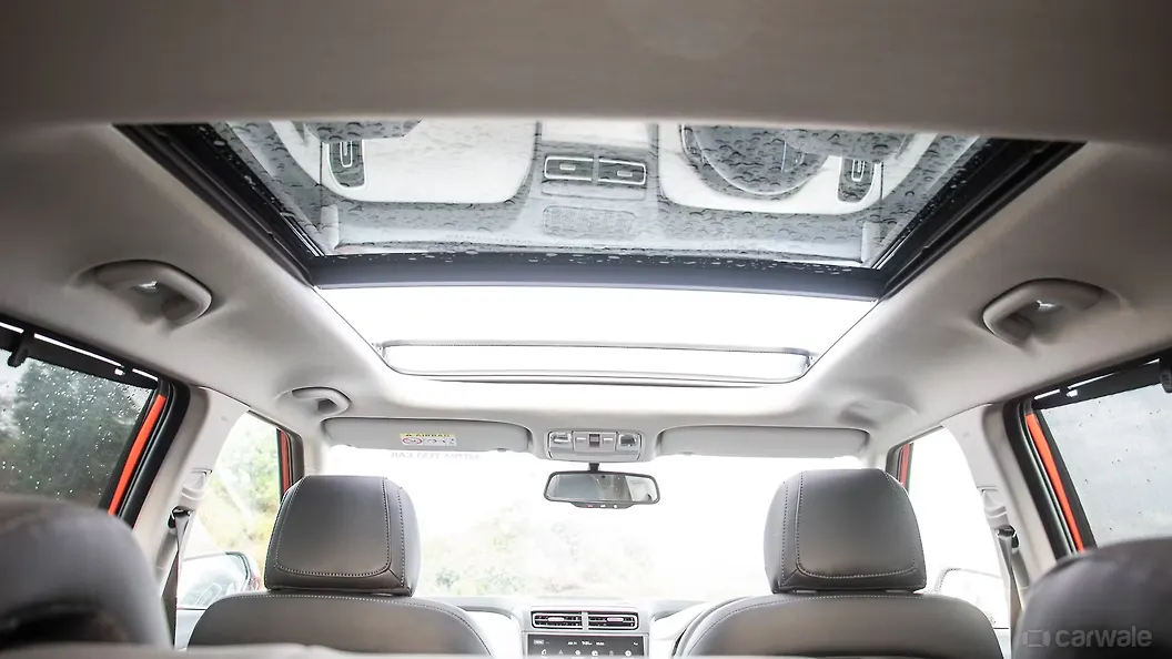 Creta Sunroof/Moonroof Image, Creta Photos in India CarWale