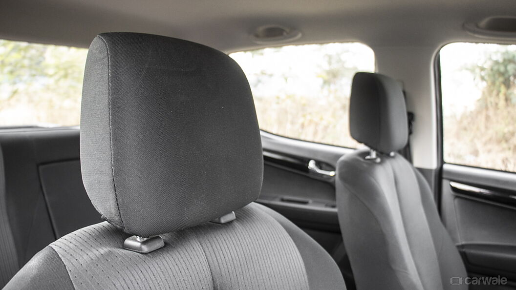 Isuzu D-Max Front Seat Headrest