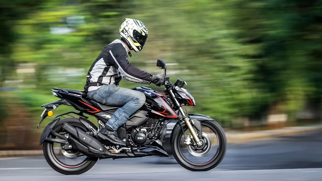 BS6 TVS Apache RTR 200 4V Road Test 