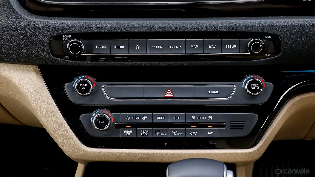 Carnival AC Controls Dashboard Switches Image, Carnival Photos in India