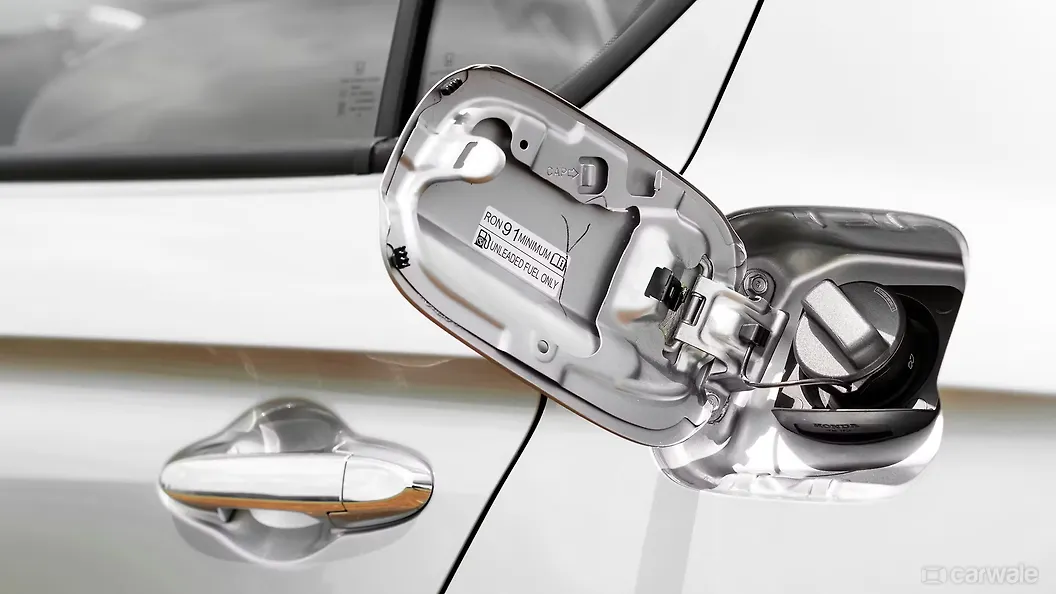 All New City Open Fuel Lid Image, All New City Photos in India CarWale