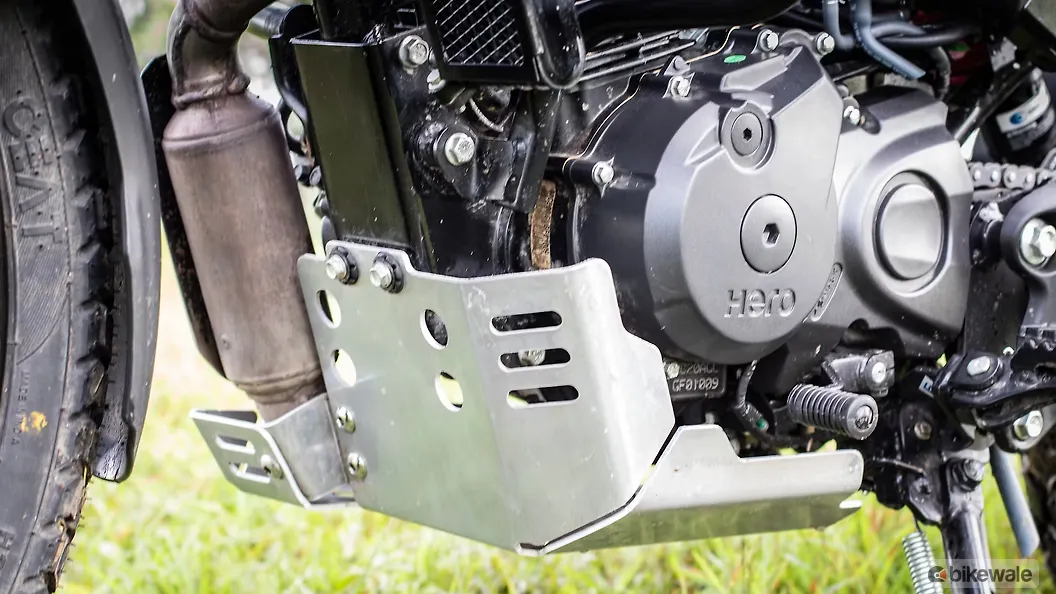 Hero Xpulse 200 Bash Plate/Sump Guard Image BikeWale